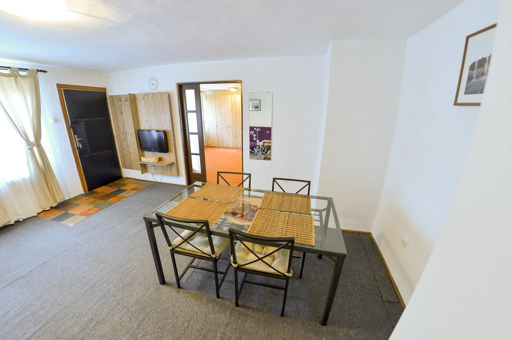 Apartment Gabriel Sibiu Exteriér fotografie